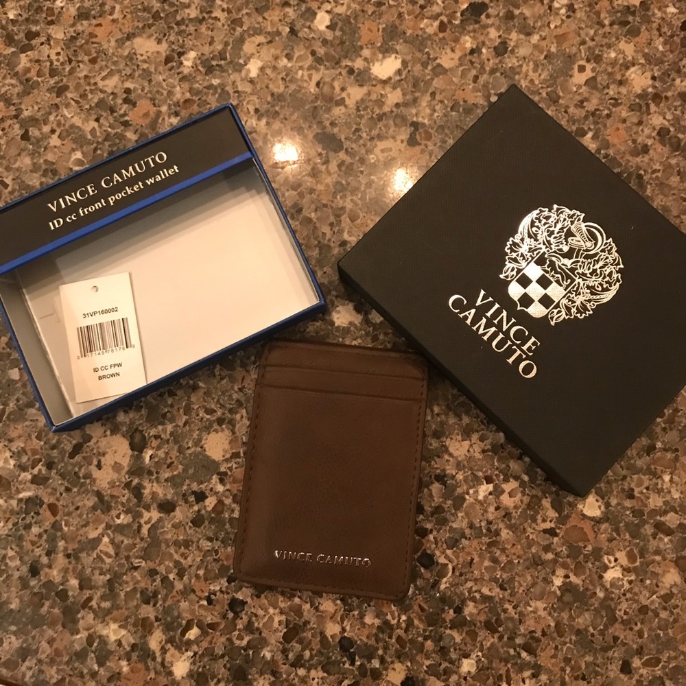 Brand new Vince Camuto wallet